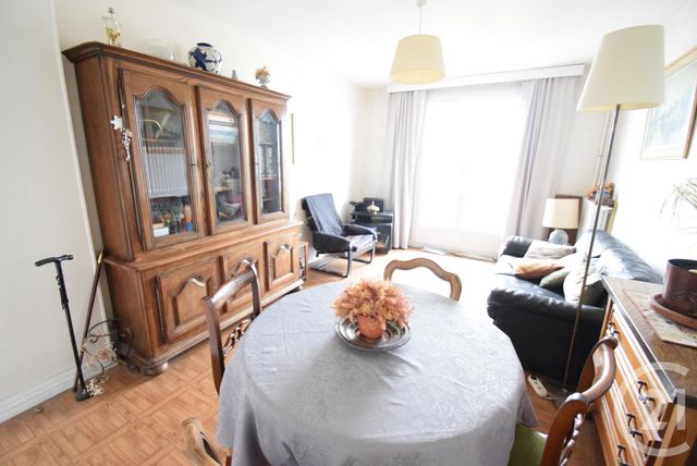 Appartement F3 à vendre - 3 pièces - 53,40 m2 - St Ouen - 93 - ILE-DE-FRANCE