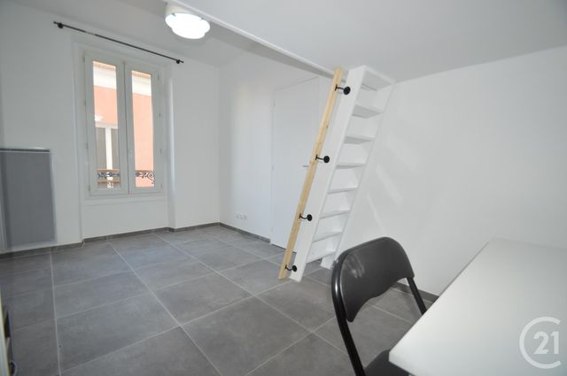 Appartement F2 à louer - 2 pièces - 22,39 m2 - La Plaine St Denis - 93 - ILE-DE-FRANCE