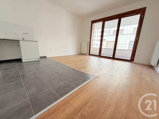 Appartement F3 à louer - 3 pièces - 58,68 m2 - La Plaine St Denis - 93 - ILE-DE-FRANCE