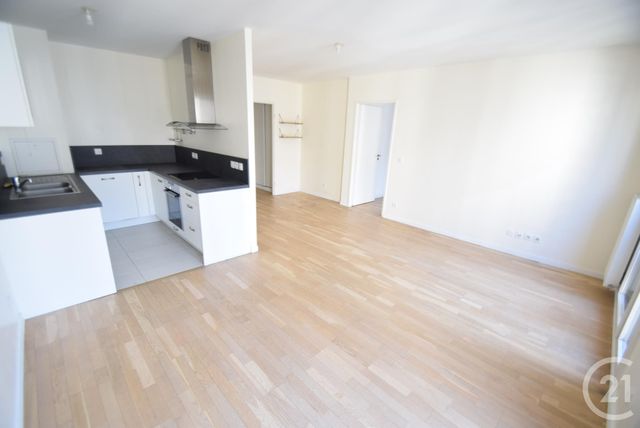 Appartement F2 à louer - 2 pièces - 54 m2 - La Plaine St Denis - 93 - ILE-DE-FRANCE