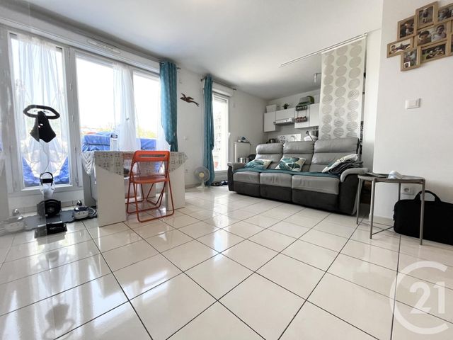 Appartement F3 à vendre - 3 pièces - 59,73 m2 - St Brice Sous Foret - 95 - ILE-DE-FRANCE