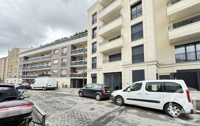 Appartement F3 à vendre - 3 pièces - 62,71 m2 - St Ouen - 93 - ILE-DE-FRANCE