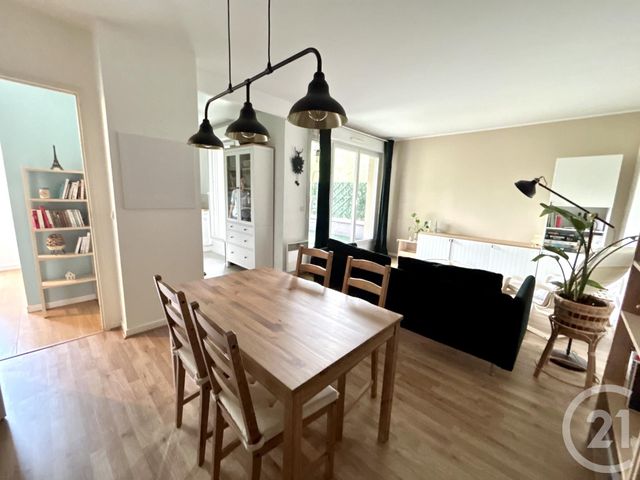 Appartement F2 à vendre - 2 pièces - 48,23 m2 - Stains - 93 - ILE-DE-FRANCE